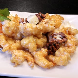 (C) Candy Walnut Shrimp