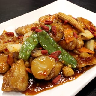 (L) Goji Hot Fish