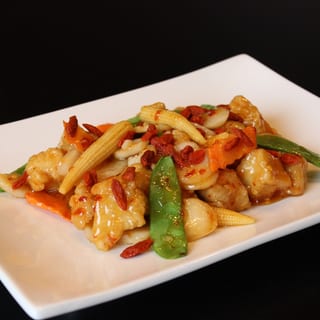 (L) Goji Berry Chicken