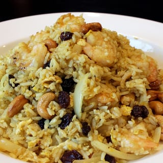 (D) PINEAPPLE FRIED RICE