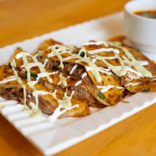 (L) Quesa Birria